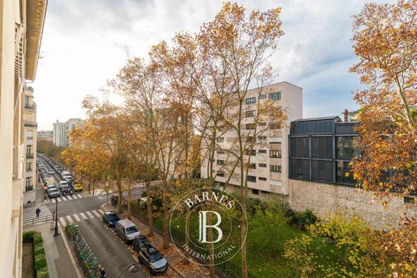 Paris 16ème, Appartement 3 Chambres -  168 m² à vendre