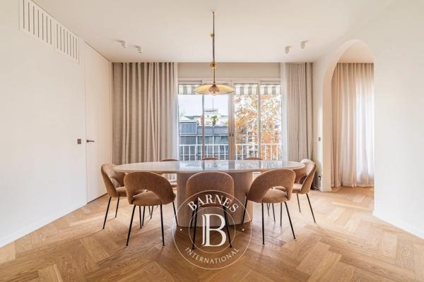 Paris 16ème, Appartement 3 Chambres -  168 m² à vendre
