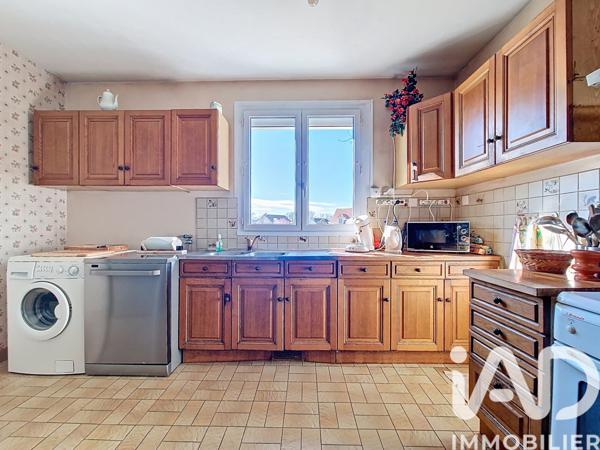 Maison à vendre 7 pièces 175 m² Briis-sous-Forges