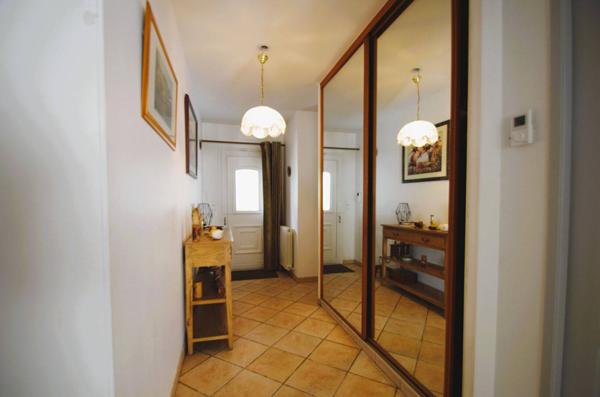 LA ROCHELLE Maison jardin piscine + logement indépendant