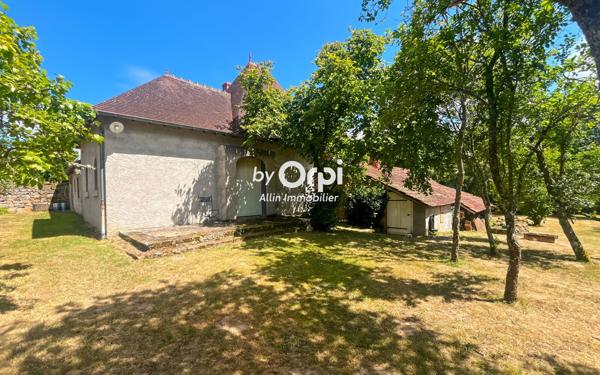 Maison à vendre    4 pièces •  Vallon-en-Sully