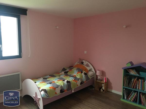 Maison à louer 5 pièces 127.84m² Prémesques (59840)