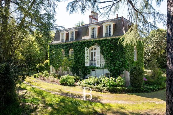 Aire-sur-l'Adour, Manoir 3 Chambres -  428 m² à vendre