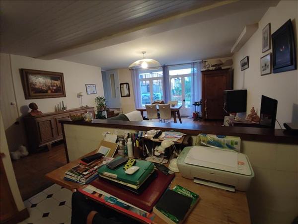 Maison à vendre |  Saint-Séverin |  5 pièces | 138 m²