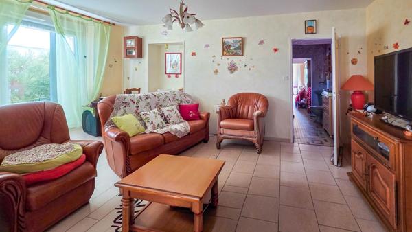 Superbe longère avec dépendances !