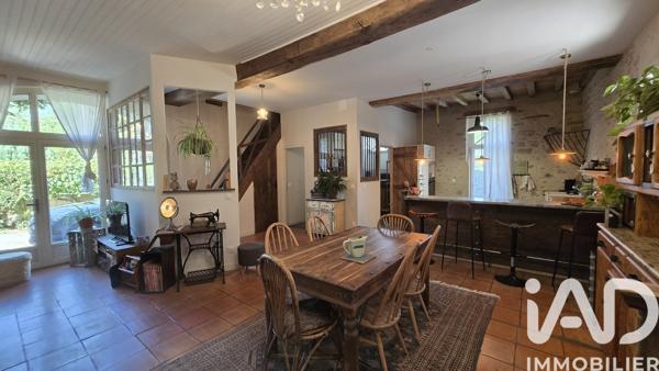Maison à vendre 10 pièces 349 m² Ance Féas