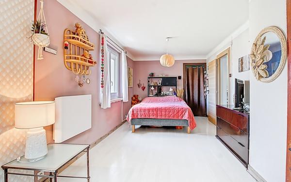 Maison à vendre    4 pièces • 138 m2 Ambilly