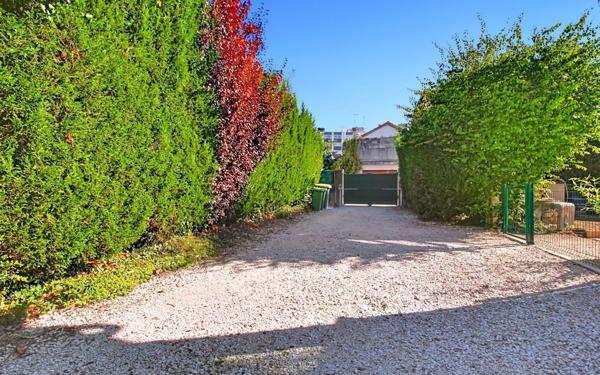 Maison à vendre    4 pièces • 138 m2 Ambilly