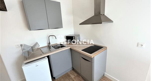 Location Studio meublé 23.19 m² - Flers 61100