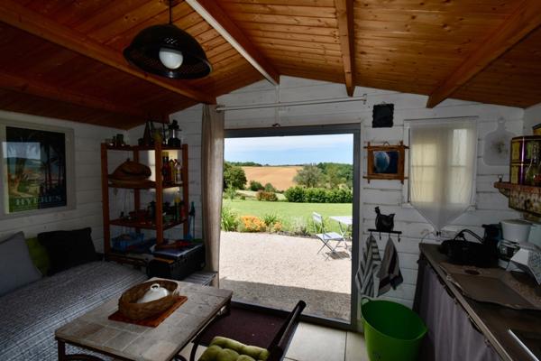 Dpt Gers (32), à vendre BASSOUES maison en pierre, 190 m2 avec jardin 5000 m2 et piscine
