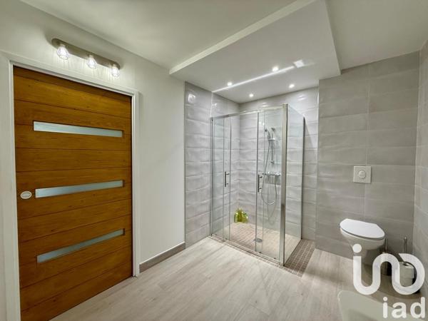 Maison à vendre 11 pièces 210 m² Sorgues