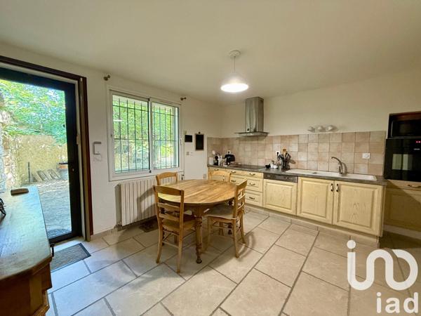 Maison à vendre 11 pièces 210 m² Sorgues