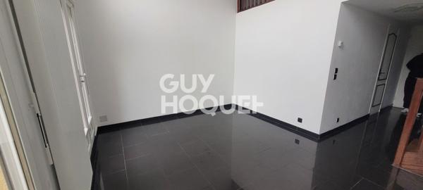 MAISON À LOUER DE 3 PIÈCES DE 69,00 M²