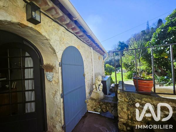 Maison à vendre 11 pièces 200 m² Le Bar-sur-Loup