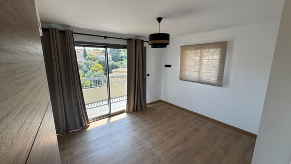 Appartement Vence 4 pièce(s) 75 m2