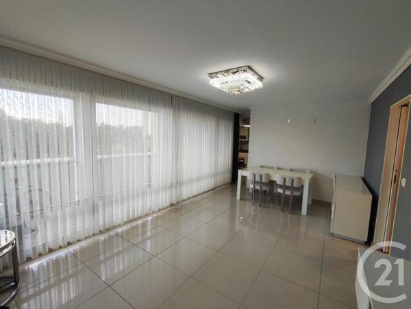 Appartement T5 à vendre  5 pièces - 76,88 m2 BRON - 69