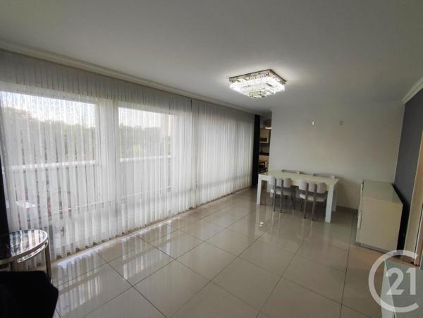 Appartement T5 à vendre  5 pièces - 76,88 m2 BRON - 69