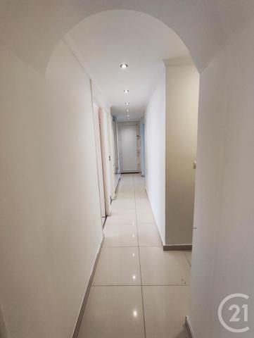 Appartement T5 à vendre  5 pièces - 76,88 m2 BRON - 69