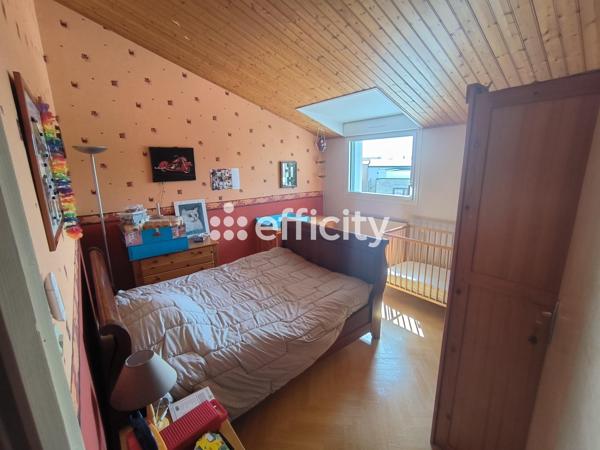 Maison 6 pièces - 211 m²