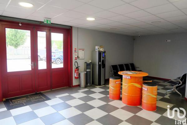 Boutique/Local commercial à vendre 840 m² Lussac-les-Châteaux