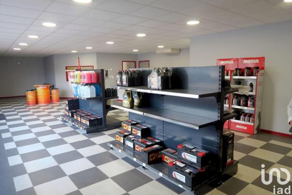 Boutique/Local commercial à vendre 840 m² Lussac-les-Châteaux