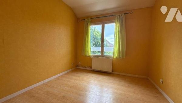 A vendre - Châlons-en-Champagne, secteur hôpital - Maison T6 de 108 m² avec terrasse et jardin
...