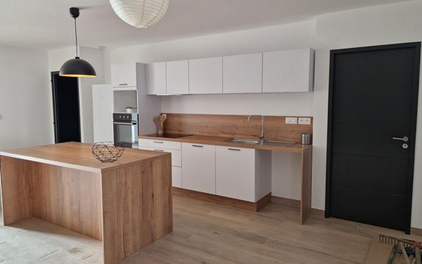 Maison à louer    4 pièces • 95,77 m2 Ferrières