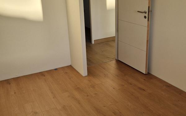 Maison à louer    4 pièces • 95,77 m2 Ferrières