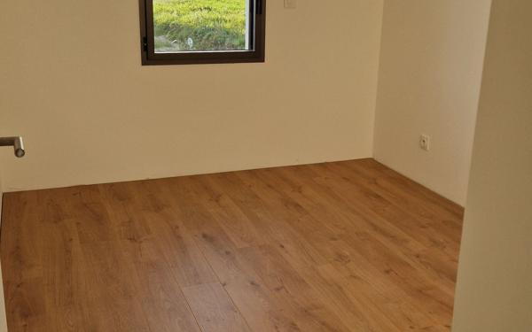 Maison à louer    4 pièces • 95,77 m2 Ferrières