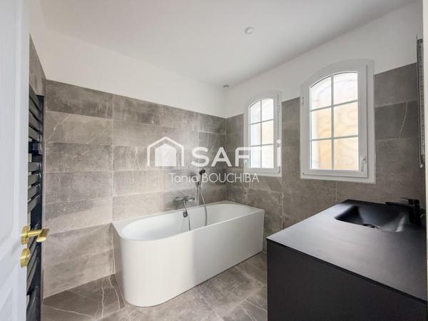 Maison traditionnelle de standing