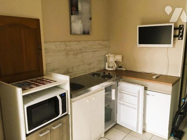 Pour famille nombreuse ou personnes recherchant une rentabilité locative, à Cancale proximité c...