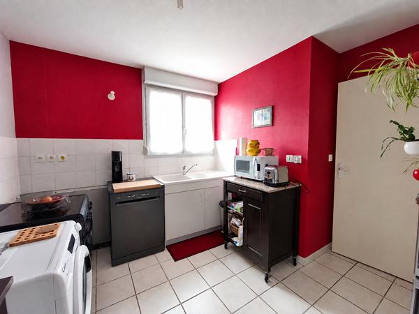 SAINT-ÉLOI -5 MINUTES DE NEVERS- MAISON 2 CHAMBRES  AVEC GARAGE   INVESTISSEMENT LOCATIF-COPROPRIETE DE 2009