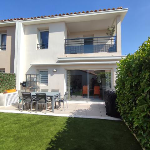 Maison
                                                                                                                                                                                                                                                                                                                        4 pièce(s)                                                                                                                                                                                                          3 chambre(s)                                                                                                                                                                                                          87.21  m²