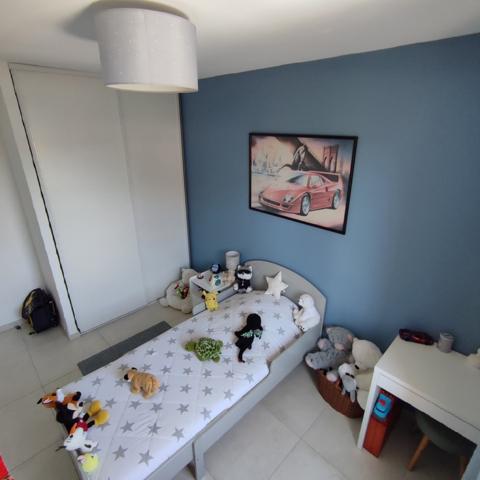 Maison
                                                                                                                                                                                                                                                                                                                        4 pièce(s)                                                                                                                                                                                                          3 chambre(s)                                                                                                                                                                                                          87.21  m²