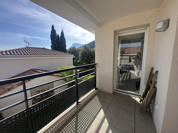 Maison
                                                                                                                                                                                                                                                                                                                        4 pièce(s)                                                                                                                                                                                                          3 chambre(s)                                                                                                                                                                                                          87.21  m²