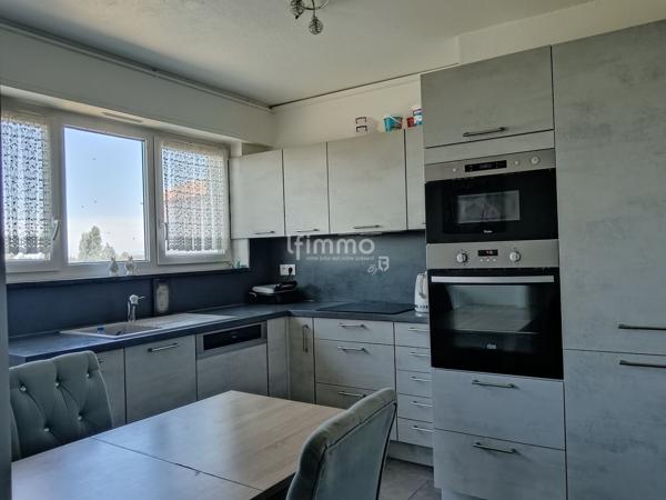 Appartement F4 à Illzach 73 m2