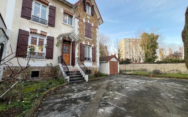 Maison à vendre    5 pièces •  Chelles