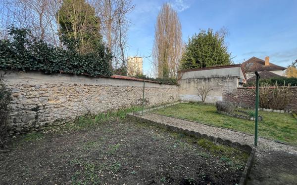 Maison à vendre    5 pièces •  Chelles