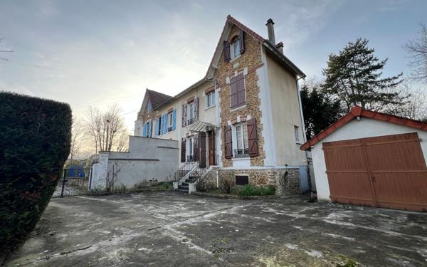 Maison à vendre    5 pièces •  Chelles