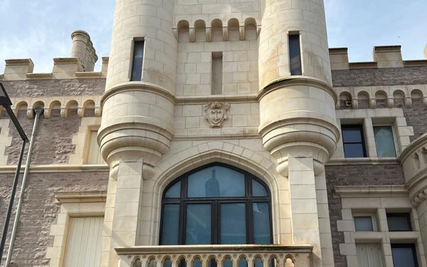 Appartement à vendre    3 pièces • 72,70 m2 Biarritz