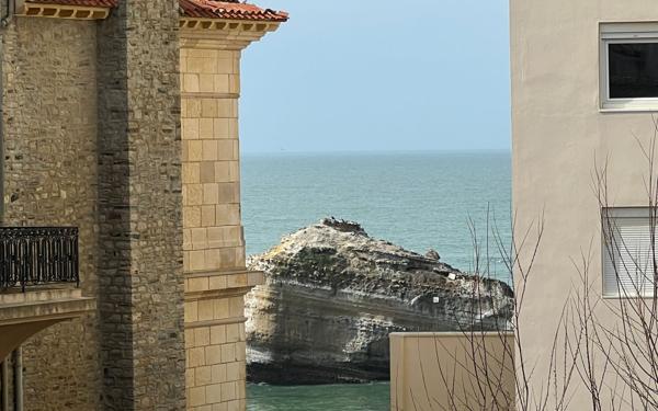 Appartement à vendre    3 pièces • 72,70 m2 Biarritz