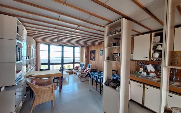 Appartement à vendre    2 pièces • 56 m2 Trébeurden