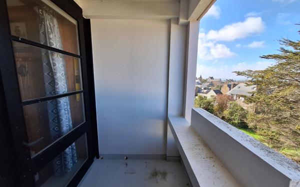 Appartement à vendre    2 pièces • 56 m2 Trébeurden