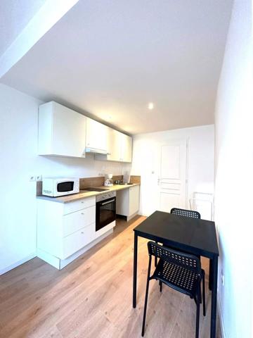 Location Appartement 1 pièces 17 m2 à Aubagne