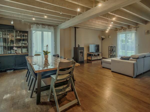 Maison 8 pièces - 177 m²