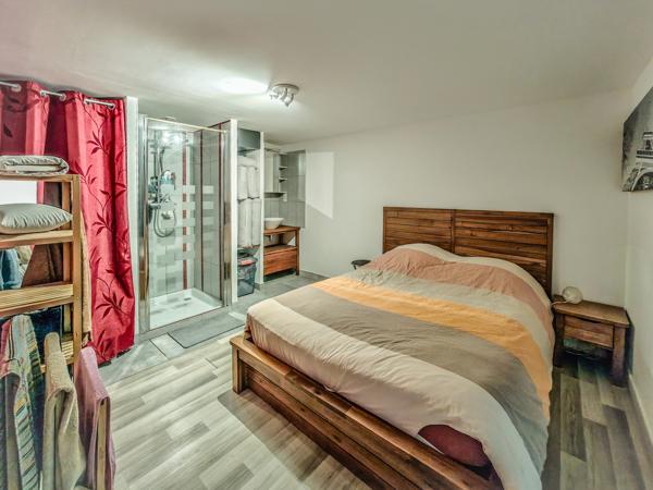 Maison 8 pièces - 177 m²