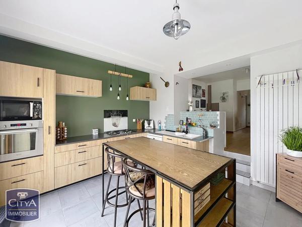 Maison à vendre 9 pièces 212.26m² Lucé (28110)