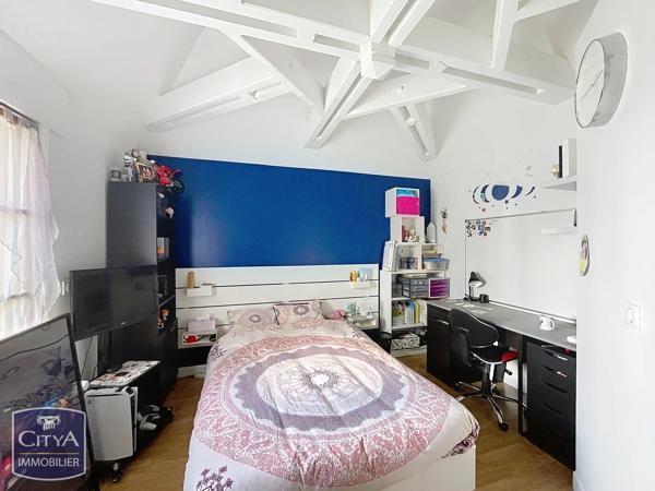 Maison à vendre 9 pièces 212.26m² Lucé (28110)