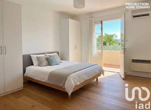 Maison à vendre 8 pièces 200 m² Aix-en-Provence