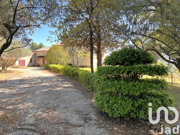 Maison à vendre 8 pièces 200 m² Aix-en-Provence